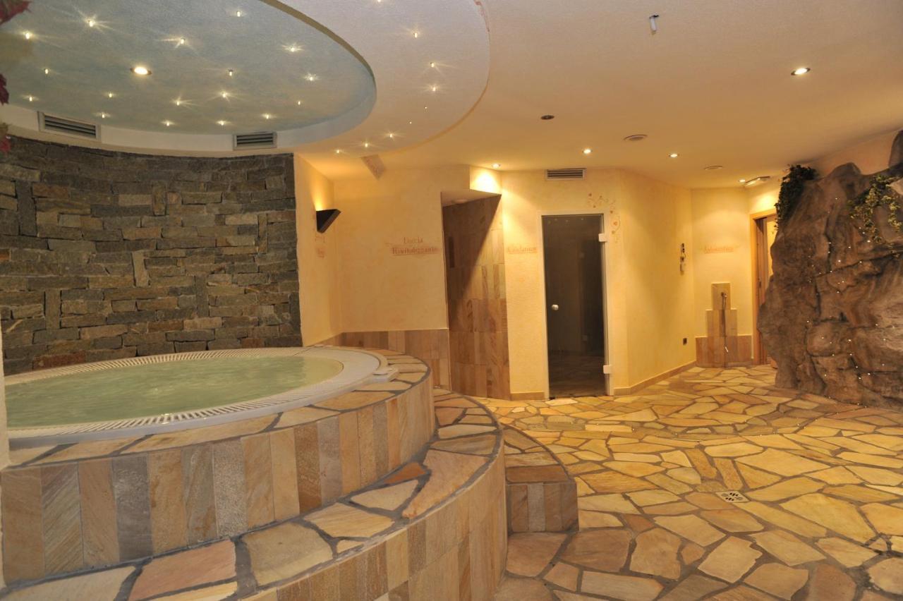 Terzolas Pippo Hotel מראה חיצוני תמונה